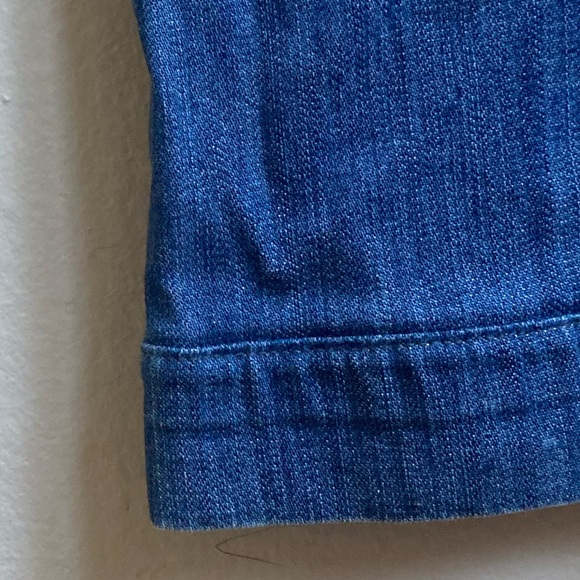 7 for all Mankind 28 Flared Jeans - Midrise - Picture 8 of 11